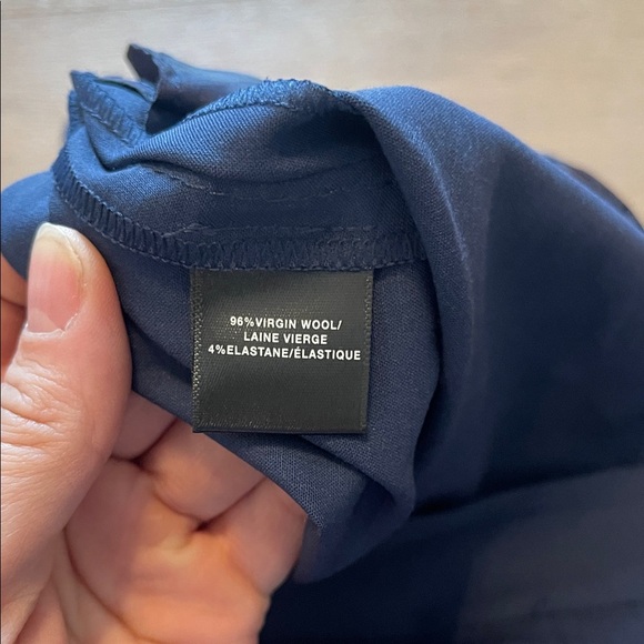 Lafayette 148 New York size 18 Navy Dress Pants wool
Blend trousers - Picture 8 of 9